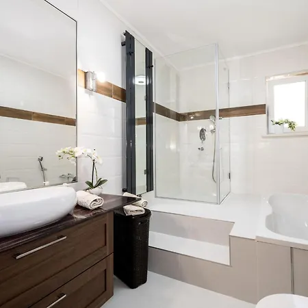 Vivento By Interhome Vikendica Vozilici